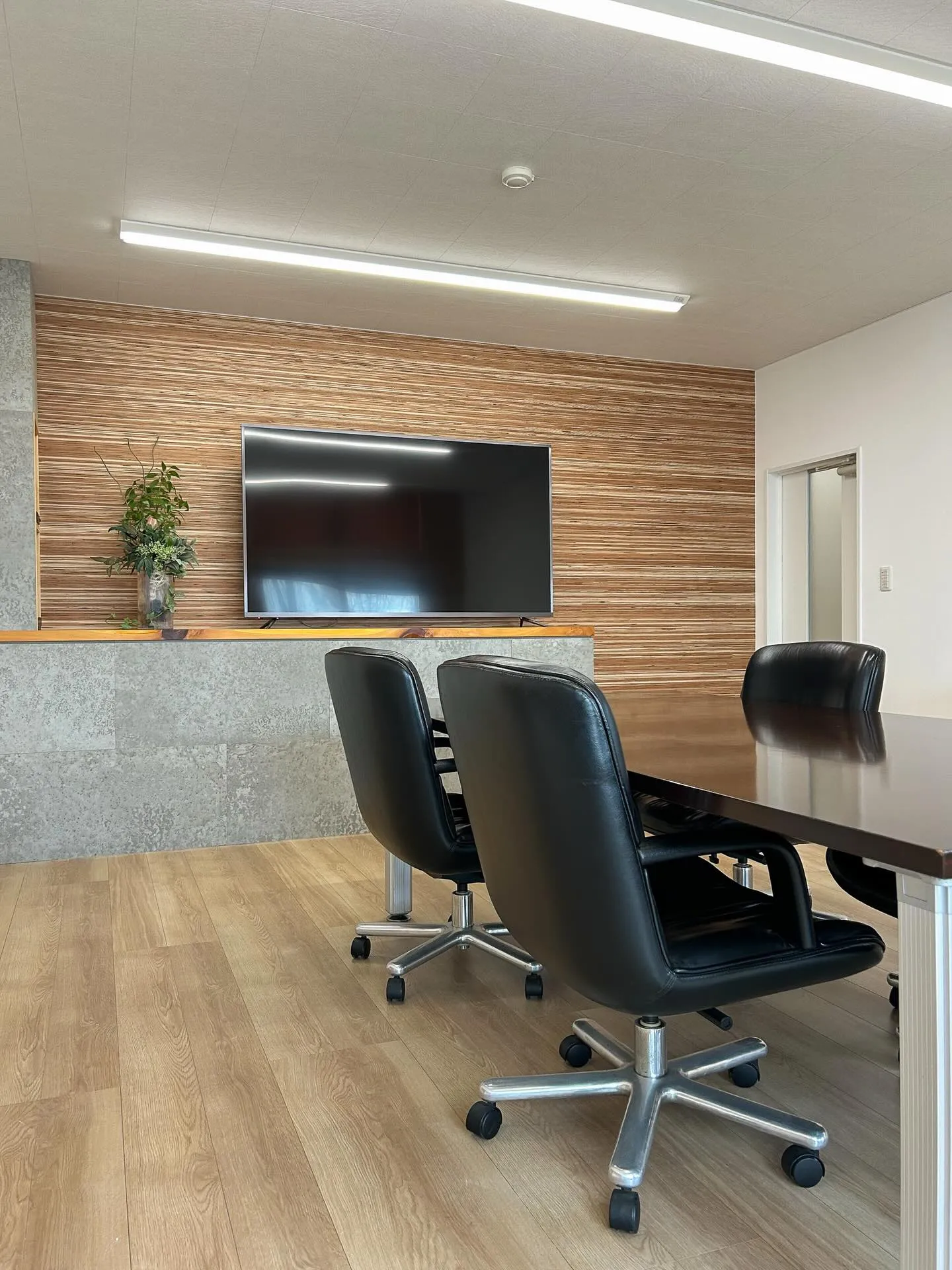 当社の応接室をリノベーションしました。