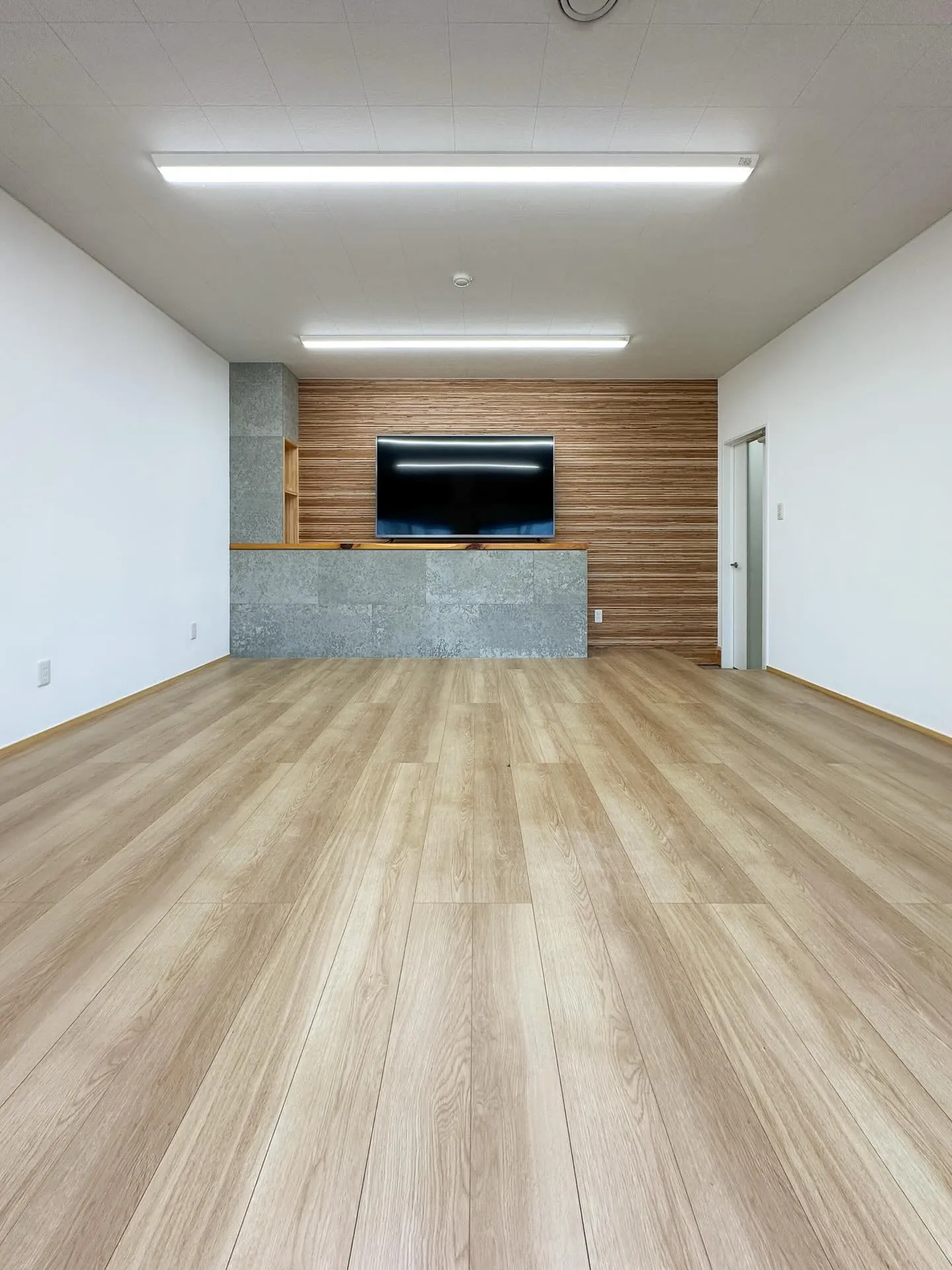 当社の応接室をリノベーションしました。